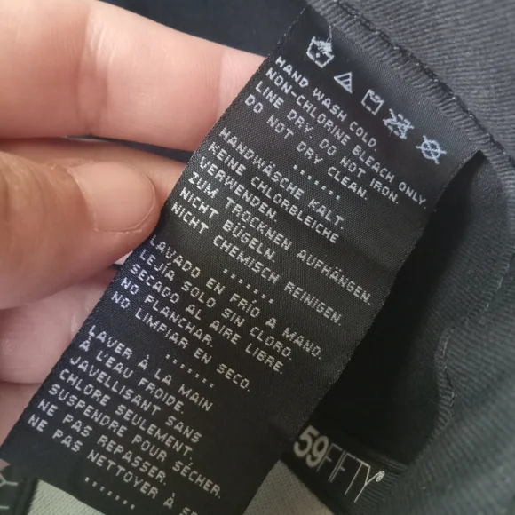 Harley-Davidson Black Cap with Orange Logo - Picture 7 of 9